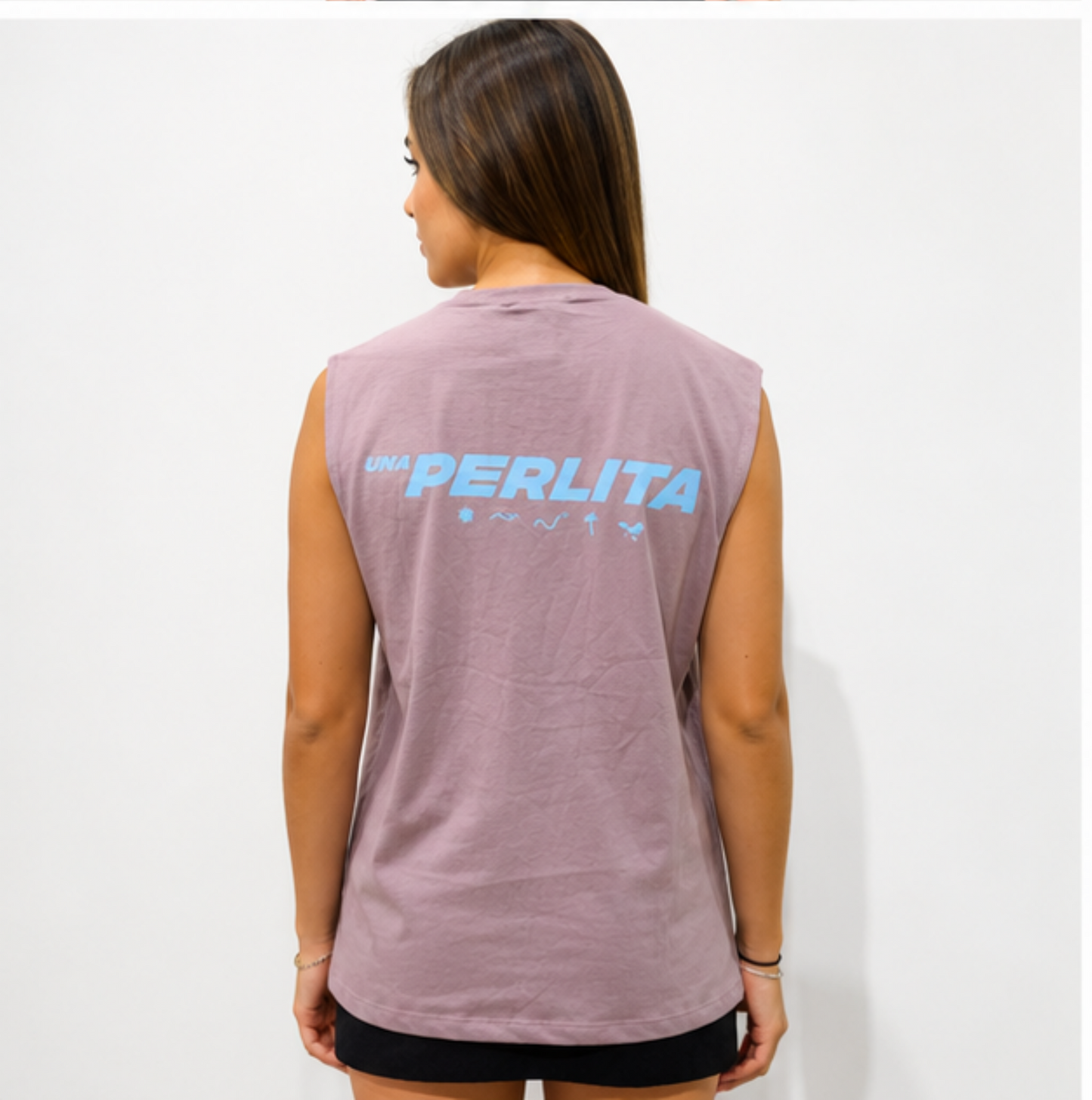 Una Perlita Muscle Tee Mujer
